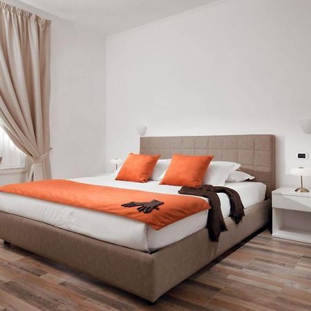 Myapartsuite Colosseo Рим Екстер'єр фото