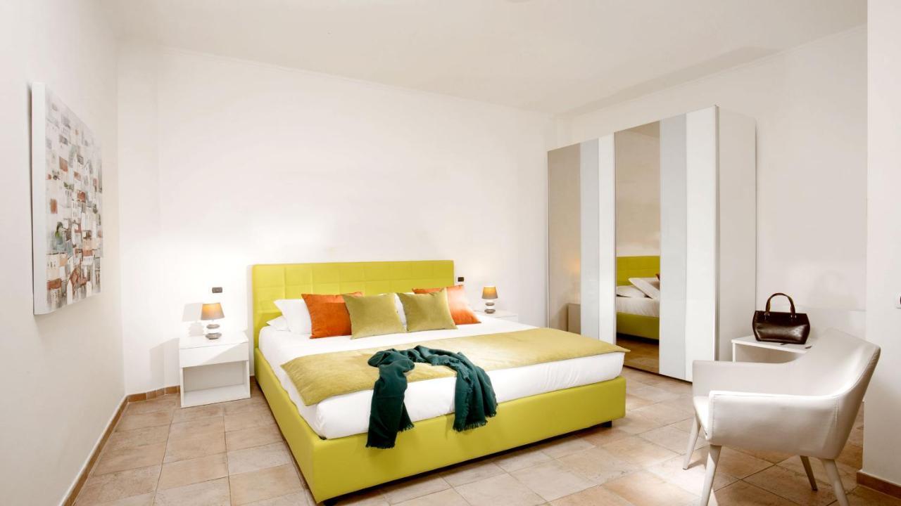Myapartsuite Colosseo Рим Екстер'єр фото